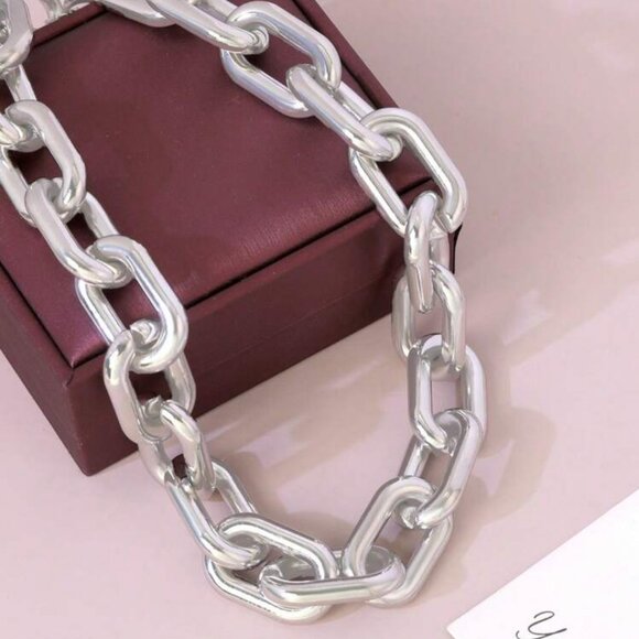 DURBAN  CONTEMPORARY STATEMENT NECKLACE - Picture 2 of 2